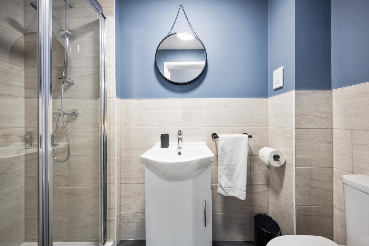 7 Bedroom House Ensuite Rooms, Fully Equipped Kitchen, Free Wifi, Tvs In All Rooms City Centre Close To A46 Inspire Homes Coventry Eksteriør bilde