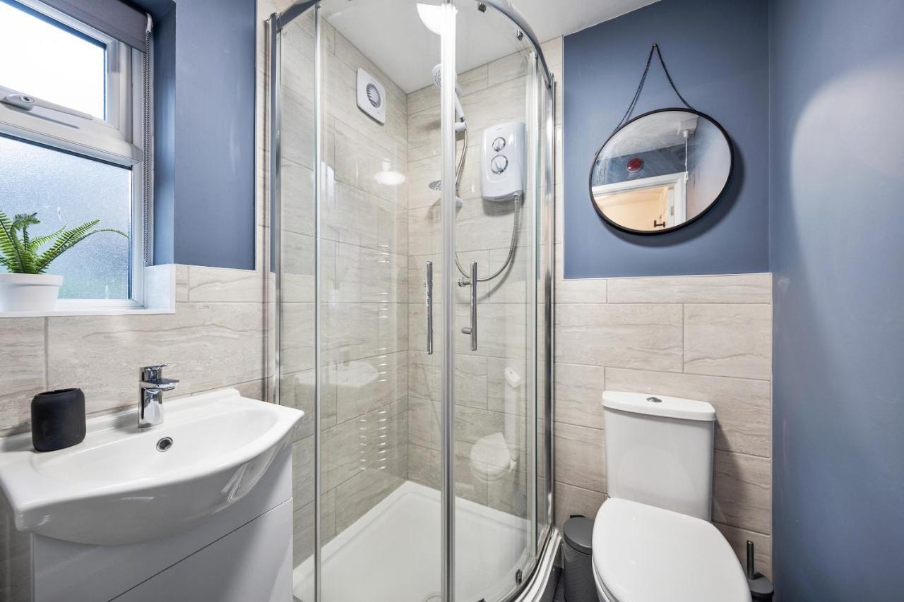 7 Bedroom House Ensuite Rooms, Fully Equipped Kitchen, Free Wifi, Tvs In All Rooms City Centre Close To A46 Inspire Homes Coventry Eksteriør bilde