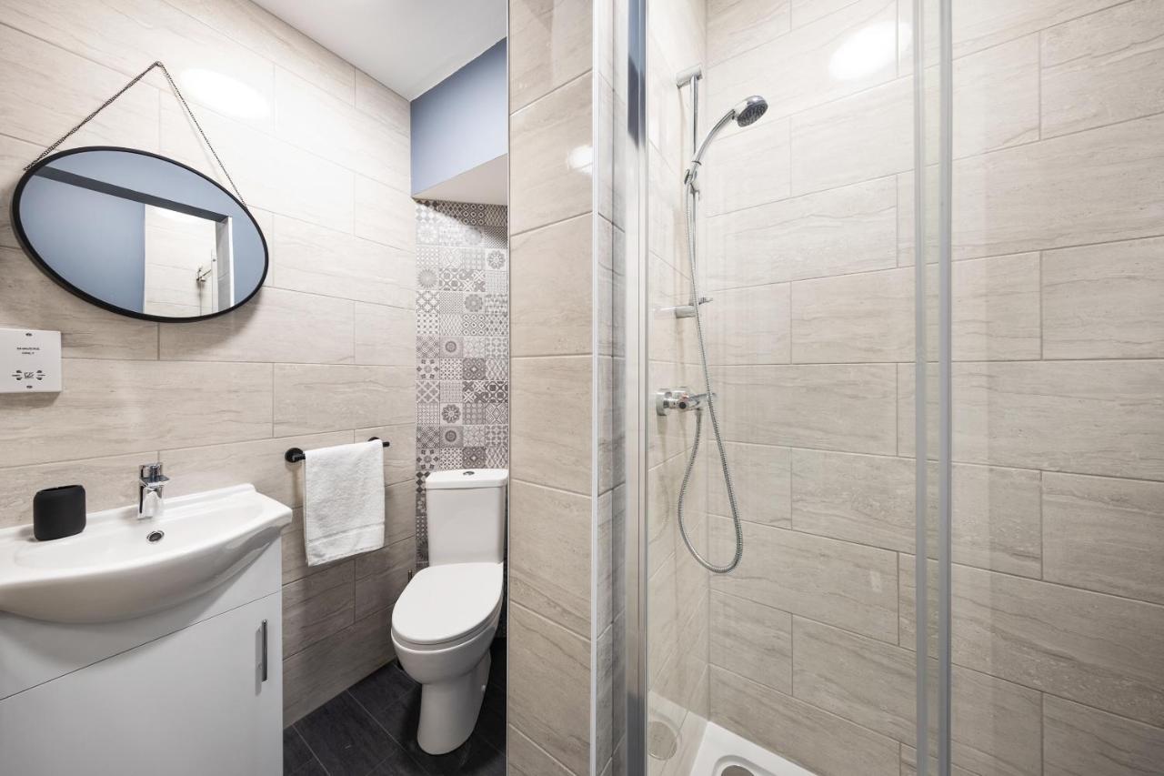 7 Bedroom House Ensuite Rooms, Fully Equipped Kitchen, Free Wifi, Tvs In All Rooms City Centre Close To A46 Inspire Homes Coventry Eksteriør bilde