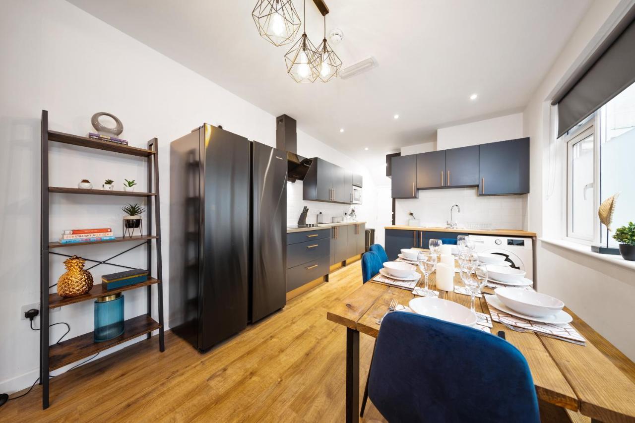 7 Bedroom House Ensuite Rooms, Fully Equipped Kitchen, Free Wifi, Tvs In All Rooms City Centre Close To A46 Inspire Homes Coventry Eksteriør bilde